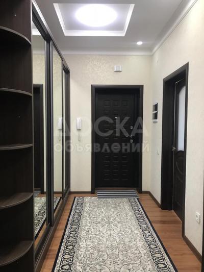 Продаю 2-комнатную квартиру, 85кв. м., этаж - 9/10, Продаётся 2 комнатная квартира в микрорайоне Средний Джал, от СК "Эмарк group" 56000$.