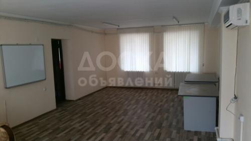 коммерческую недвижимость офисное помещение 36.4кв. м., ул. Ташкентская, дом 40.