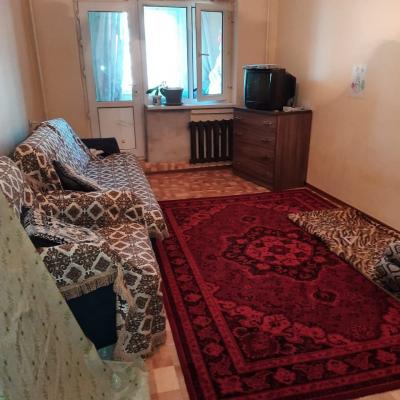 Продаётся 2х к.кв.
Район: 11мкр