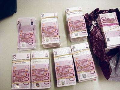 Быстрые и безопасные кредиты: 
Whatsapp .. + 33 07 54208856 
срочные кредиты от 10.000 дСША/€/£ до 900.000.000 дСША/€/£ по процентной ставке n 3% я готов для всех серьезных заинтересованных людей. Я делаю свои кредиты обычно в следующих областях: * сроч