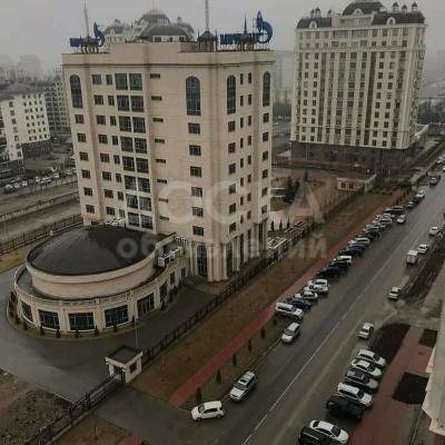 Продаю 3-комнатную квартиру, 106кв. м., этаж - 5/10, Сухэ-Батора/Магистраль.