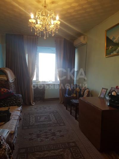 Продаю 2-комнатную квартиру, 49кв. м., этаж - 9/9, б-р М.Гвардии .