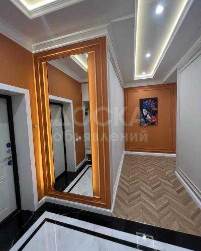 Продаю 3-комнатную квартиру, 110кв. м., этаж - 10/10, Золотой квадрат (Токтогула/Исанова).