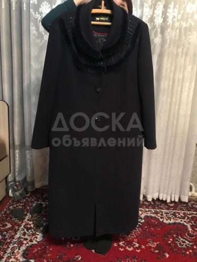 Продаю женское пальто