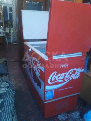 Продаю холодильник COCA-COLA