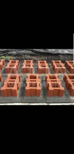 Продаю пескоблок, тумбы !!!