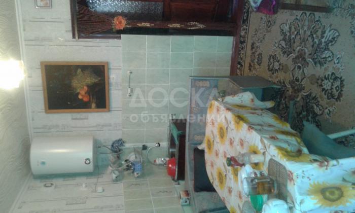 Продаю квартиру 4-ком., 26кв мкв. м., этаж - 1/2, гес-5.,