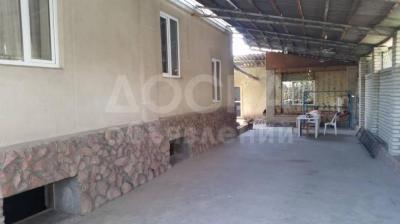 Продаю дом 5-ком. 87кв. м., этаж-1, 14-сот., стена кирпич, Коллективная 97.