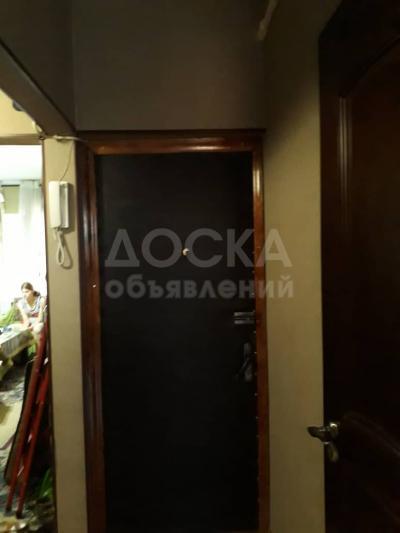 Продаю 2-комнатную квартиру, 50кв. м., этаж - 1/5, Правды/Боконбаева.