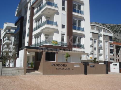 Продаю квартиру 2-ком., 65кв. м., этаж - 1/5, Анталия, Турция.