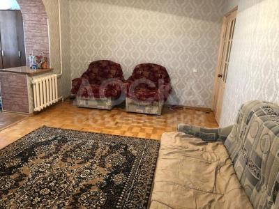 Продаю 1-комнатную квартиру, 10кв. м., этаж - 4/5, Элебаева/Медерова.