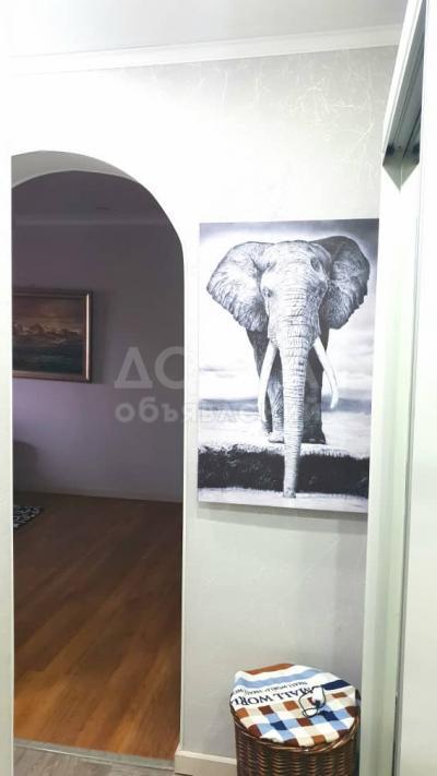 Продаю квартиру 3-ком., 60кв. м., этаж - 4/4, Шакирова/Жаманбаева.