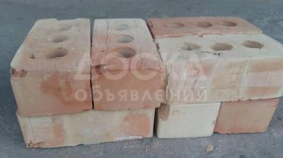 Продаю кирпичи