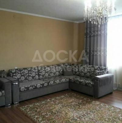 Продаю 1-комнатную квартиру, 45кв. м., этаж - 3/5,  Фрунзе/Манаса..