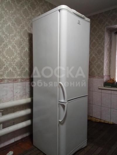 Продаю холодильник состояние идеал цена 9000мин
0709050610
