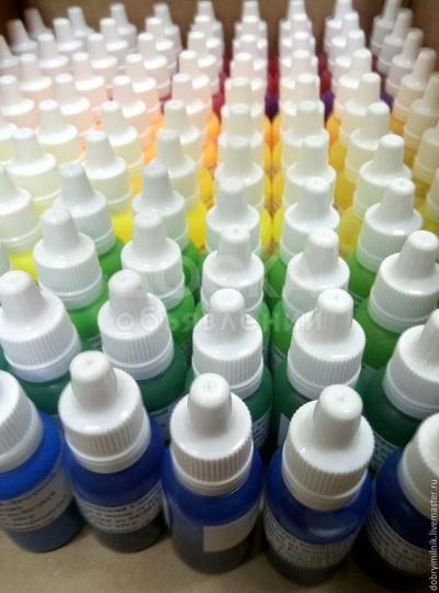 Красители для мыла и косметических средств немигрирующие