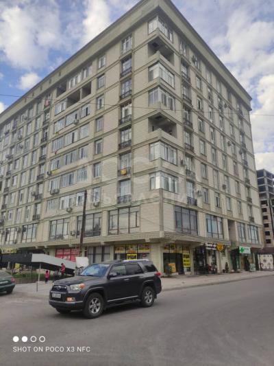 Продаю 2-комнатную квартиру, 78.2кв. м., этаж - 8/9, мкр. Кок-Жар.