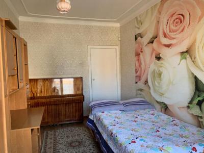 ! СРОЧНО. ПРОДАЮ 3 - КВ В ГОРОДЕ БИШКЕК!