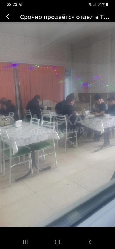 Продаю торговое помещение  66м2кв. м., ул.Лермонтова ТЦ ТААТАН.