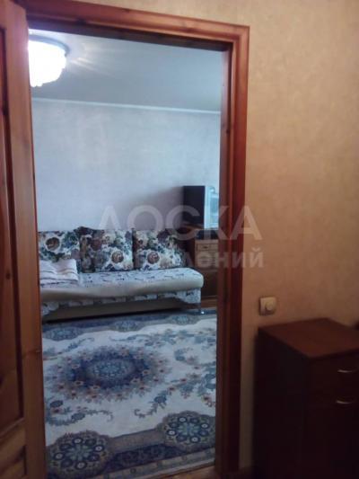 Продаю 2-комнатную квартиру, 40кв. м., этаж - 4/4, ул.Абдрахманова.