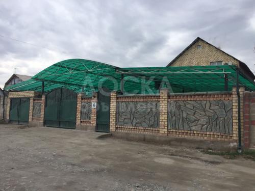 Продаю дом 9-ком., 120кв. м., этаж-2, 7-сот., стена кирпич, Учкун.