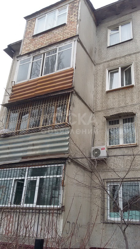 Продаю 3к. кв. 104 серии в 4 микр-не