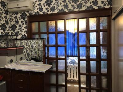 Продаю 4-комнатную квартиру, 107кв. м., этаж - 4/9, Исанова/ боконбаева .