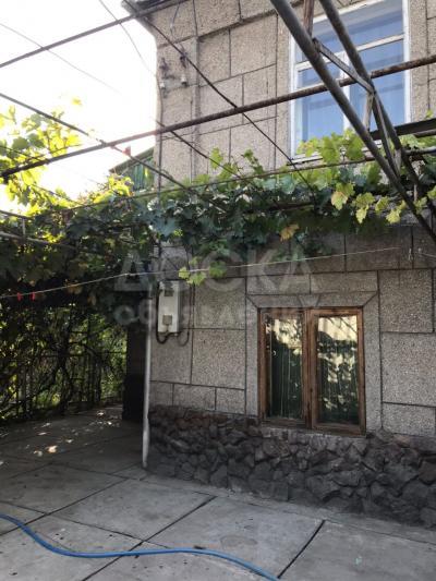 Продаю дом 5-ком. 70кв. м., этаж-2, 6-сот., стена кирпич,  ,С. Нижняя Аларча ул Тихая дом 74.