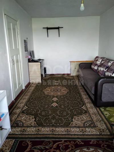 Продаю 2-комнатную квартиру, 41,3 к/мкв. м., этаж - 4/4, льва толстого 230 кв 13.