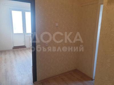 Продаю 1-комнатную квартиру, 38кв. м., этаж - 5/5, Кок-жар мкр.