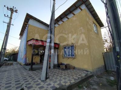 Продаю дом 3-ком. 65кв. м., этаж-1, 3-сот., стена кирпич, ул маяковкого.