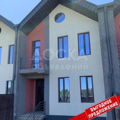 Продаю дом 4-ком. 240кв. м., этаж-3, 2-сот., стена кирпич, Ул. Уметалиева 22 (село Кок-Жар).