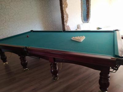 продаю бильярдный стол е