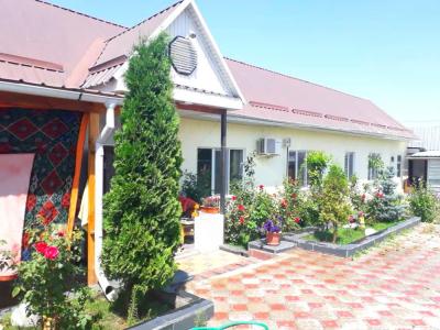 Продается добротный дом (времянка) в ж/м Алтын-Ордо