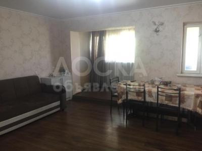 Продаю 4-комнатную квартиру, 88 кв.мкв. м., этаж - 6/6, 10мкр.