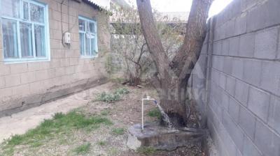 Продаю дом 4-ком. 600м2кв. м., этаж-1, 6-сот., стена кирпич, Улица Садовая 36.