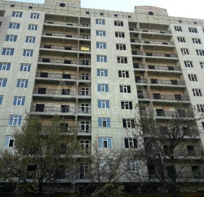 Продаю 1-комнатную квартиру, 53кв. м., этаж - 10/10, Исанова/Жибек-Жолу..