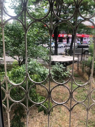 Продаю 2-комнатную квартиру, 50кв. м., этаж - 1/5, Московская/Гоголя.