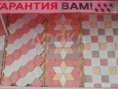 Продажа строй материалов. 
Брусчатка. Бордюры. Лотки. Тротуарные плитки.