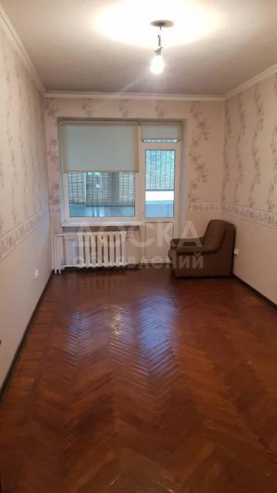 Продаю 2-комнатную квартиру, 50кв. м., этаж - 5/5, Чуй/Исанова.