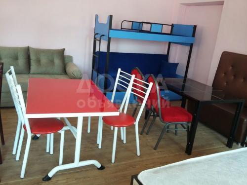 Делаю столы, стулья на заказ