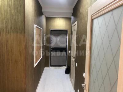 Продаю 1-комнатную квартиру, 47кв. м., этаж - 10/10, Карпинка/Токтогула.