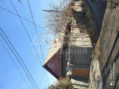 Продаю дом 4-ком. 72кв. м., этаж-1, 4-сот., стена кирпич, Баят.Переулок Акталинская пересекает Васильева.