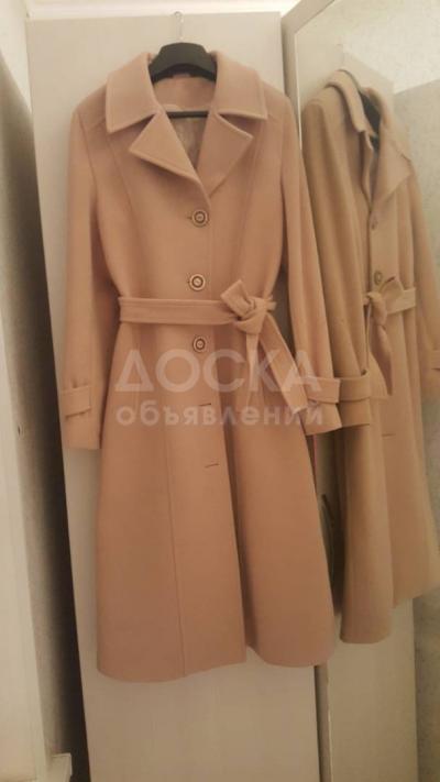 Продаю шикарное классическое пальто