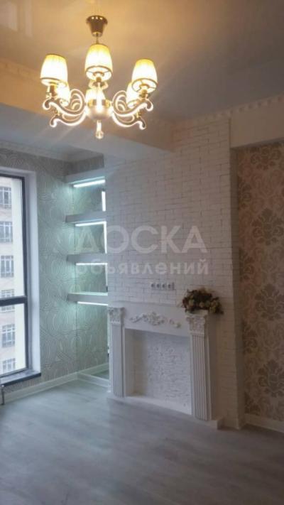 Продаю квартиру 2-ком., 54кв. м., этаж - 6/10, 5 мкр.