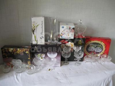 РАСПРОДАЖА.Продаются наборы подарочные ,новые . - стекло,фарфор,фотоальбомы .