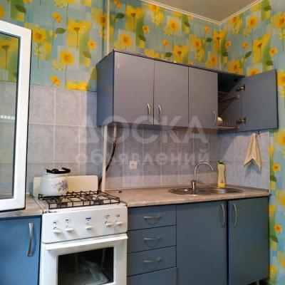 Продаю 2-комнатную квартиру, 1111кв. м., этаж - 4/5,  5-мкр: Шопена/Каралаев.