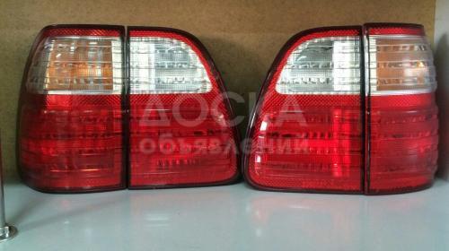 Задние фары на Lexus lx 470