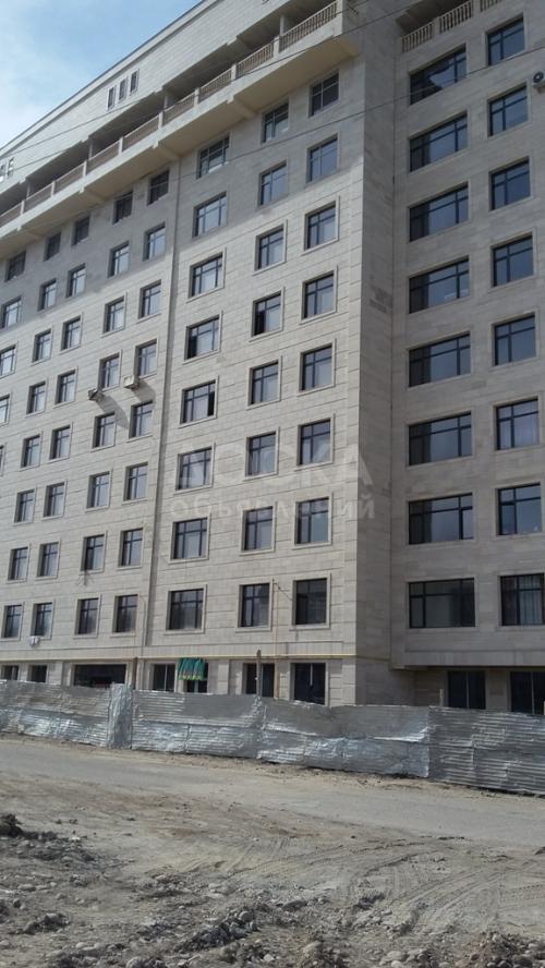 Продаю квартиру 1-ком., 152кв. м., этаж - 1/10, Бишкек.