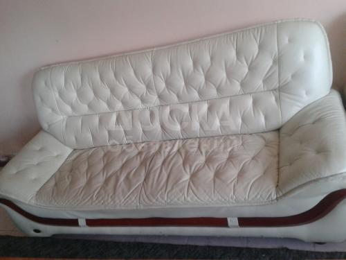 СРОЧНО! Продаю кожаные диваны "SENATOR" 1+2+3, в хорошем состоянии.